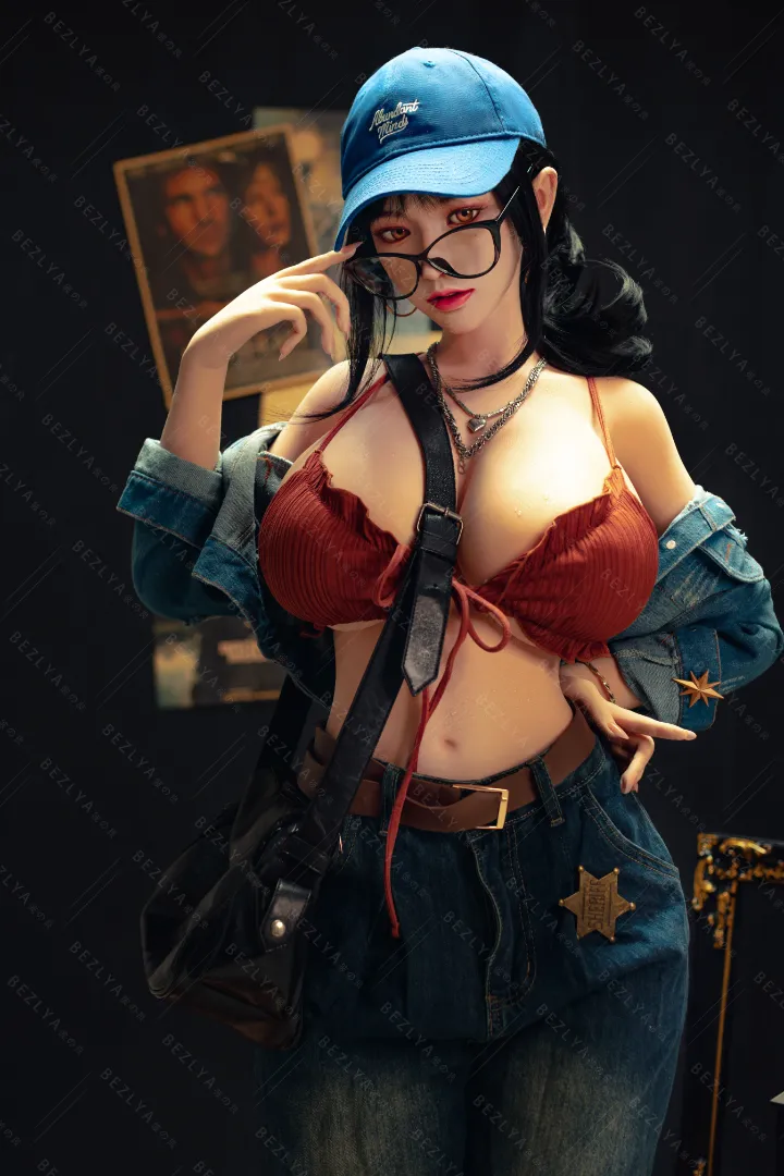 161cm (5ft3) I-Cup Lightweight Silicone Sex Doll, Movable Jaw Head Lagenaria